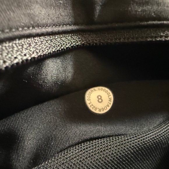 Lululemon speed up shorts - Picture 4 of 7